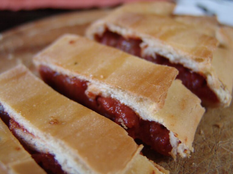 Focaccia Ragusana cipolla e pomodoro - Salvo Nicastro Chef