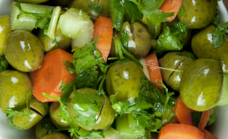 Ragusano DOP e Olive Tonda Iblea, cunzate - Salvo Nicastro Chef